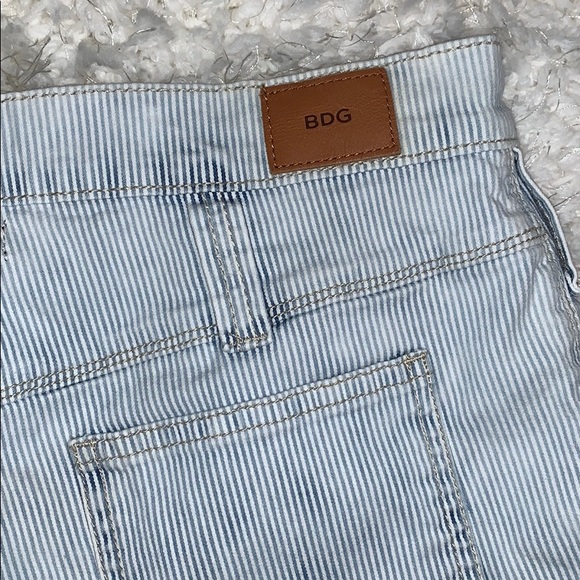 High Rise Shorts - Picture 3 of 5